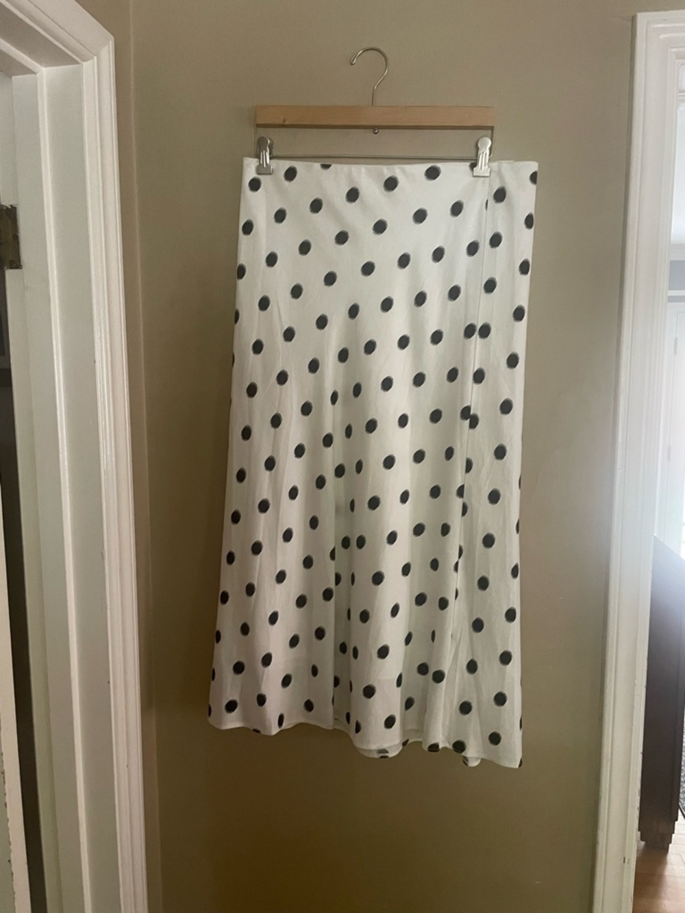 Ann Taylor White Midi Skirt with Black Polka Dots